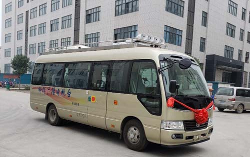 鐘祥廣播電視臺直播車